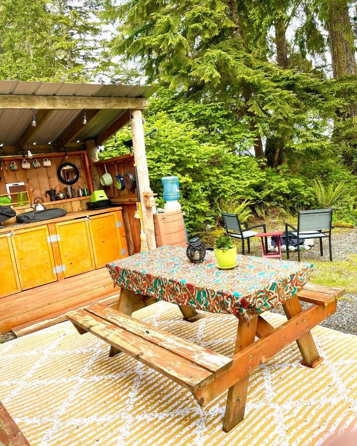 ホテル So Damn Lucky Glamping ユクルーレット エクステリア 写真