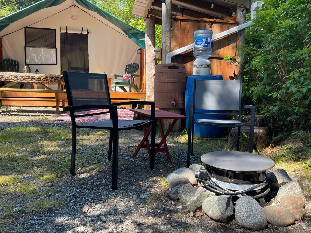 ホテル So Damn Lucky Glamping ユクルーレット エクステリア 写真