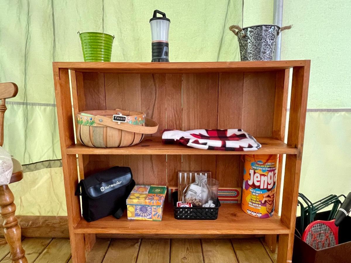 ホテル So Damn Lucky Glamping ユクルーレット エクステリア 写真