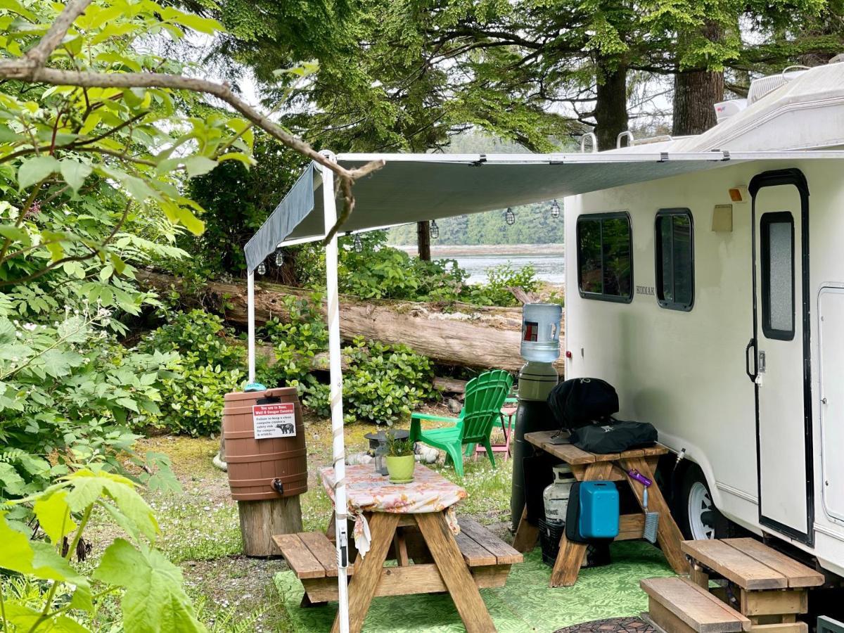 ホテル So Damn Lucky Glamping ユクルーレット エクステリア 写真