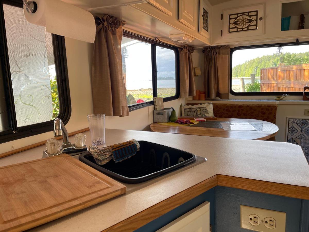 ホテル So Damn Lucky Glamping ユクルーレット エクステリア 写真