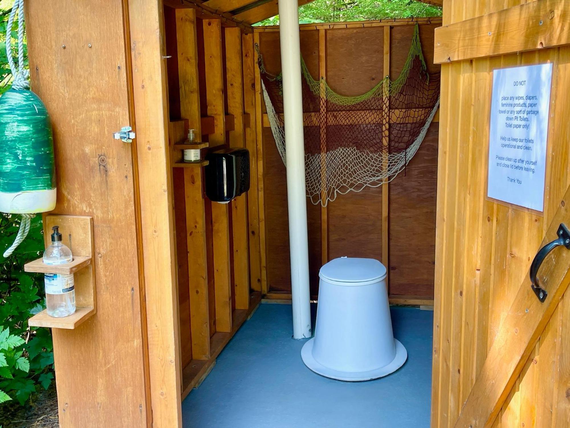 ホテル So Damn Lucky Glamping ユクルーレット エクステリア 写真