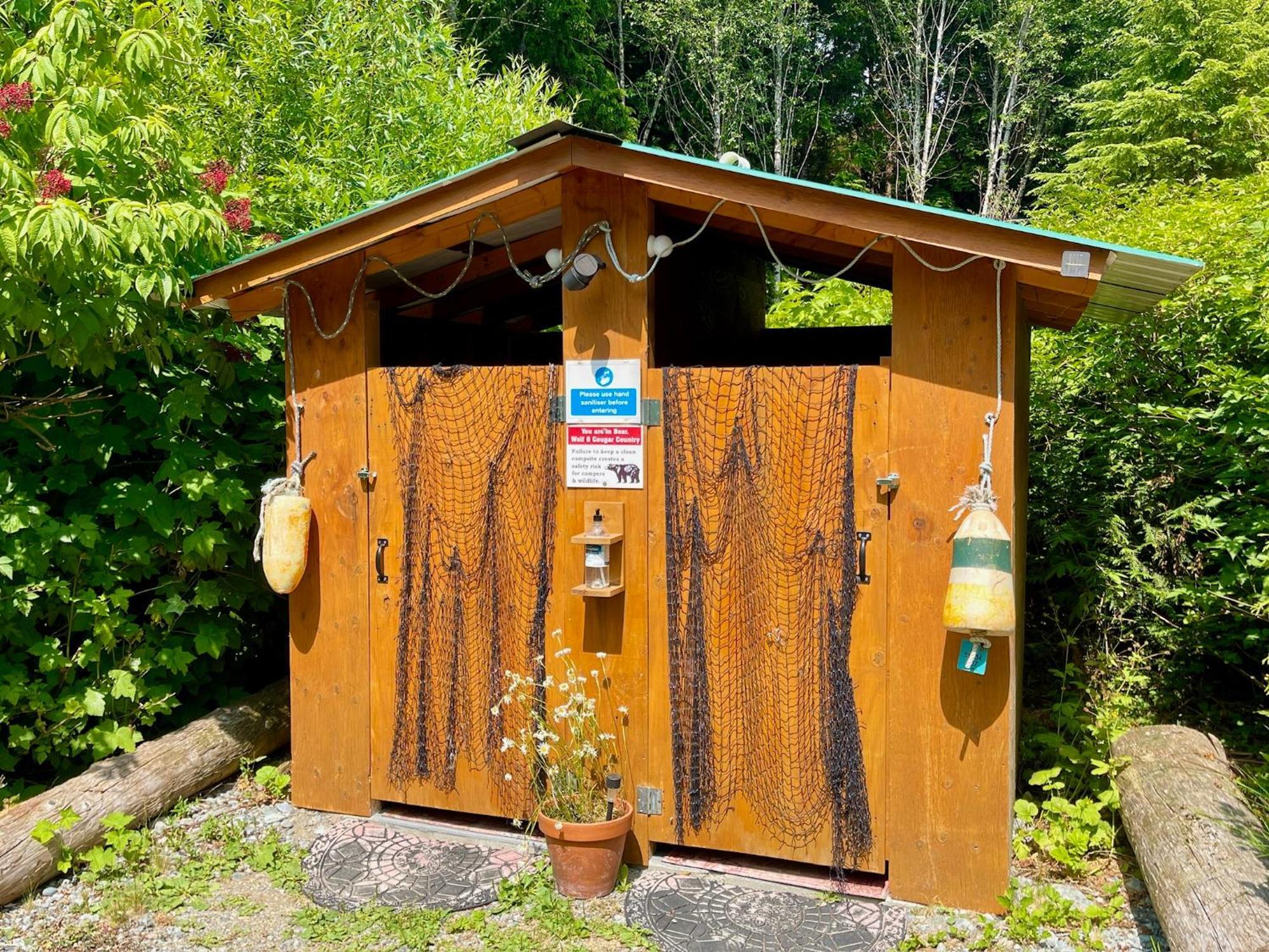 ホテル So Damn Lucky Glamping ユクルーレット エクステリア 写真