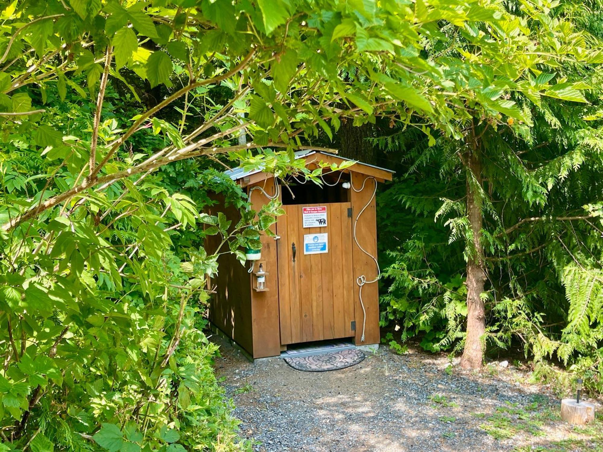 ホテル So Damn Lucky Glamping ユクルーレット エクステリア 写真